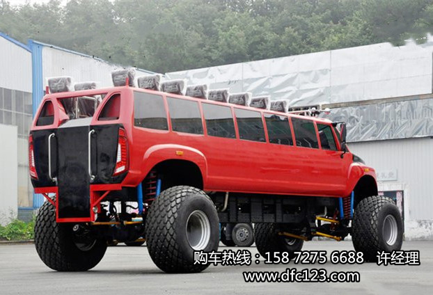 大腳怪沙漠車