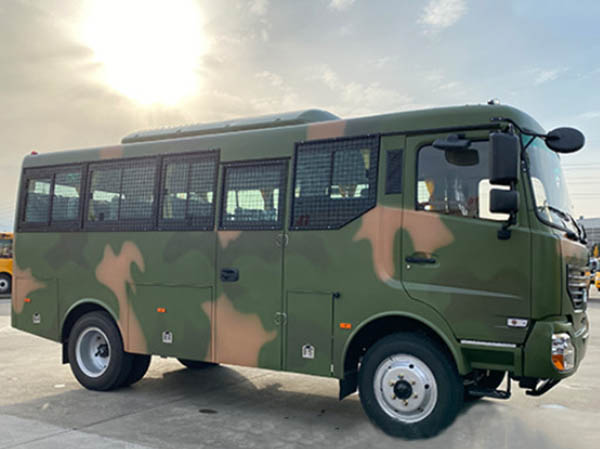 10-23座越野客車